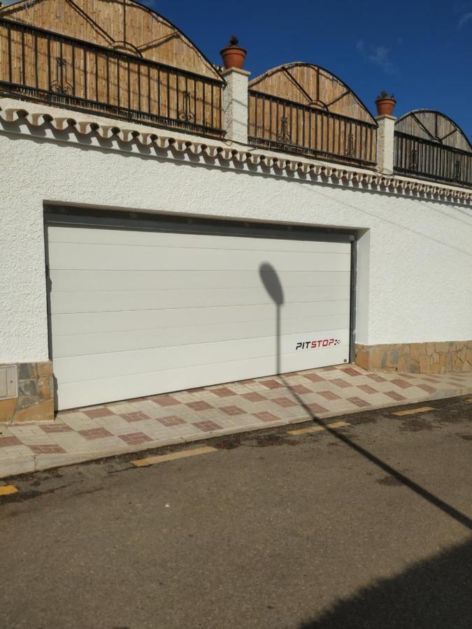 Pit Stop Malaga Zewnętrze zdjęcie